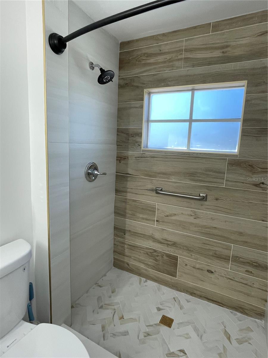 WINDSOR PARK FIRST UNIT - Residential