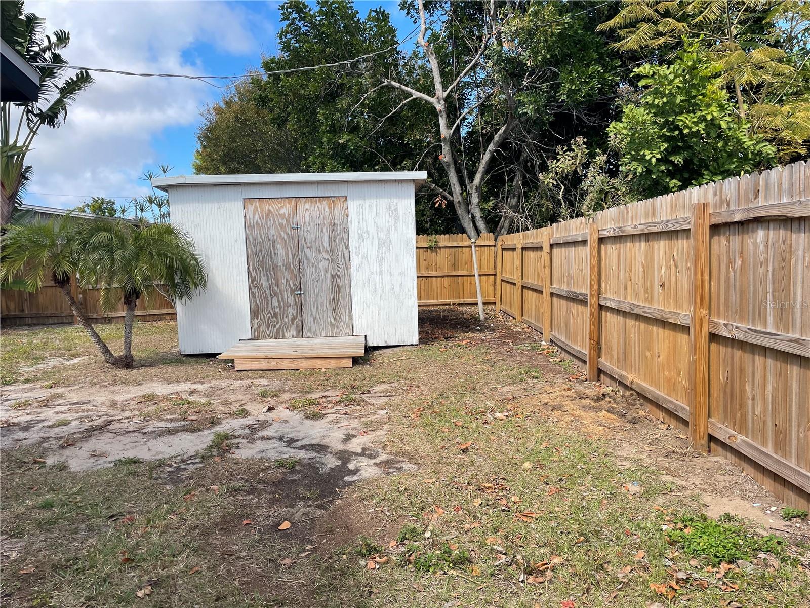 WINDSOR PARK FIRST UNIT - Residential