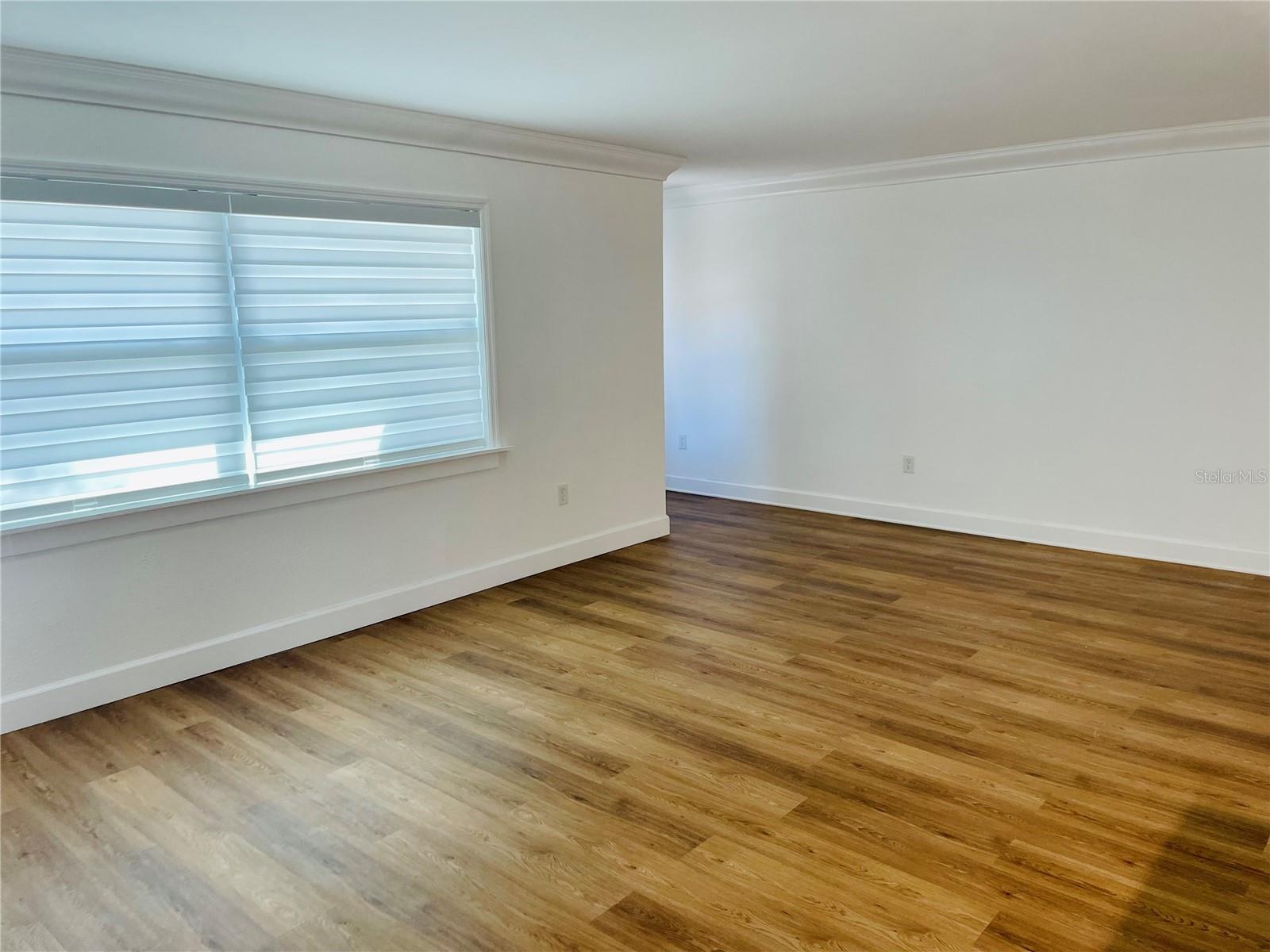 WINDSOR PARK FIRST UNIT - Residential