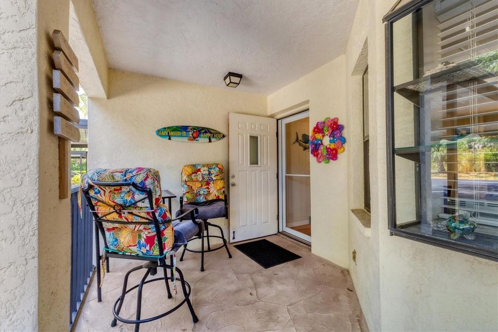 Photo of 507 Pine Hollow Circle #507, Englewood, FL 34223 (MLS # D6142344)