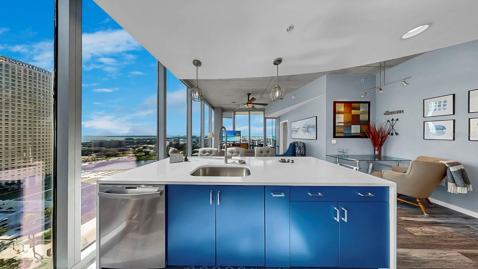 SKYPOINT A CONDO - Residential