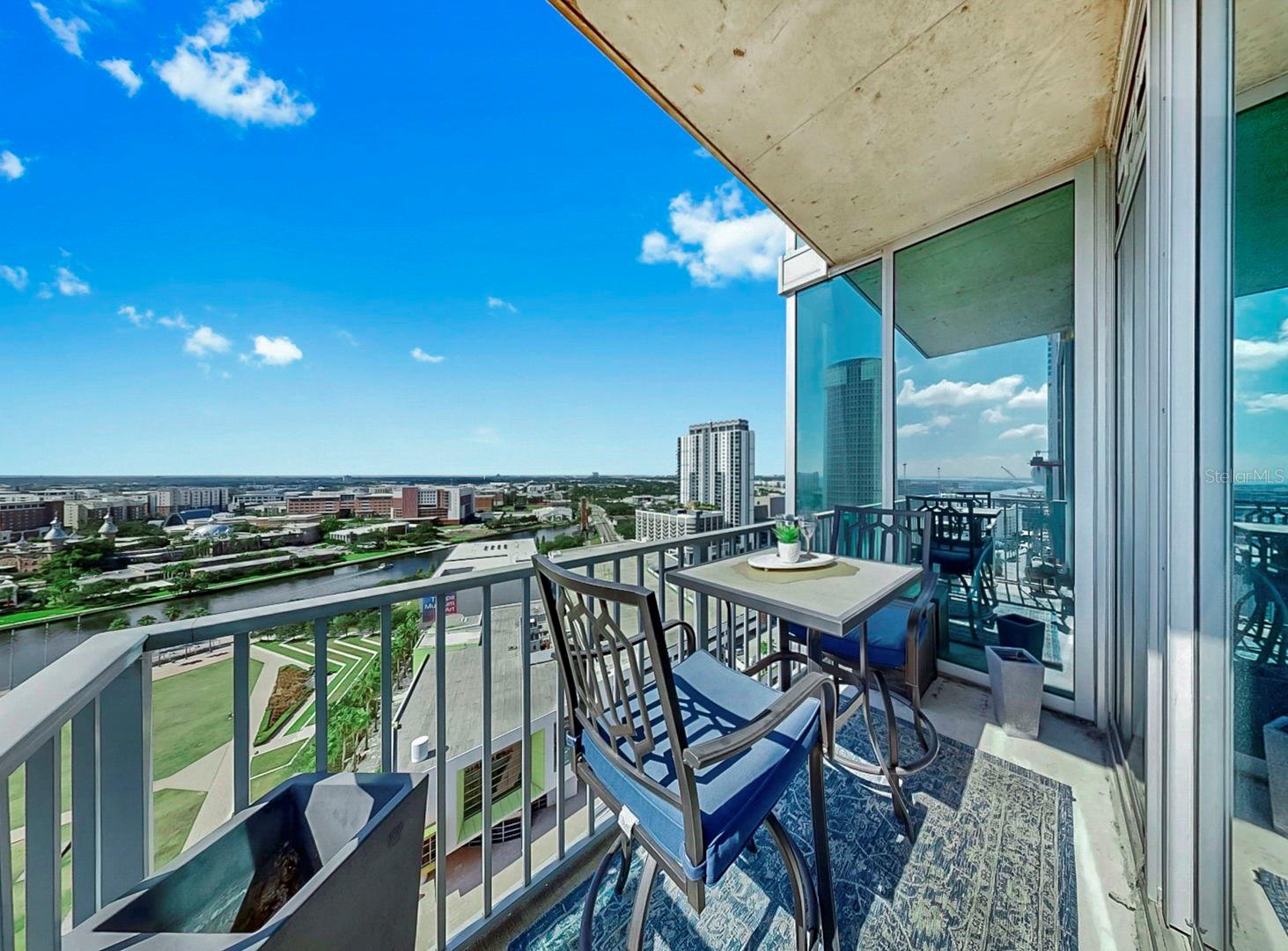 SKYPOINT A CONDO - Residential