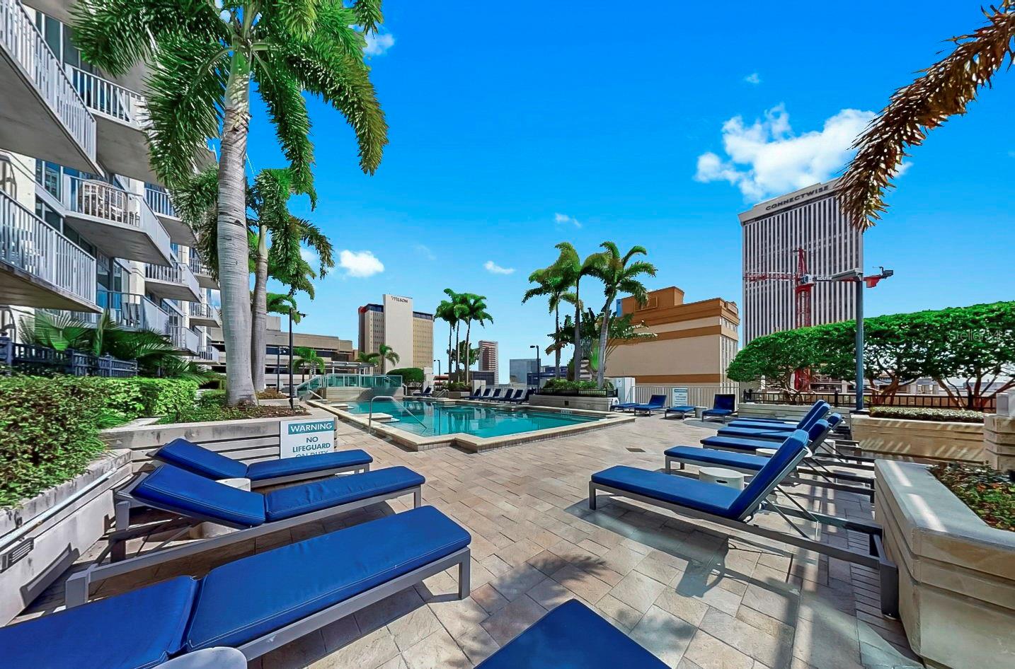 SKYPOINT A CONDO - Residential