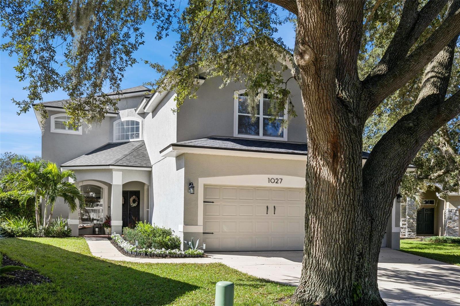 1027 RIDGEMOUNT PLACE
