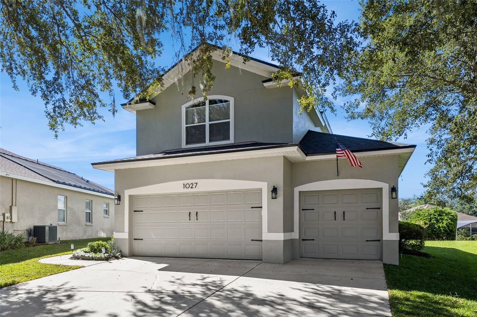 1027 RIDGEMOUNT PLACE