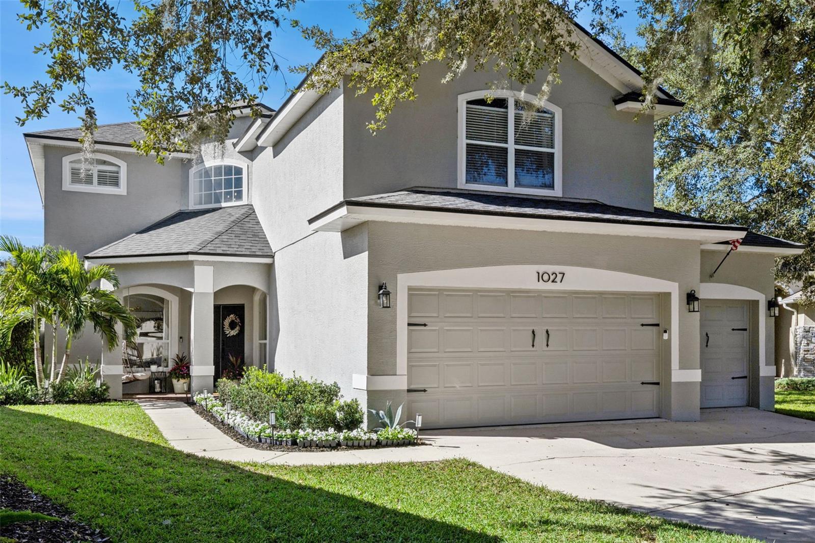 1027 RIDGEMOUNT PLACE