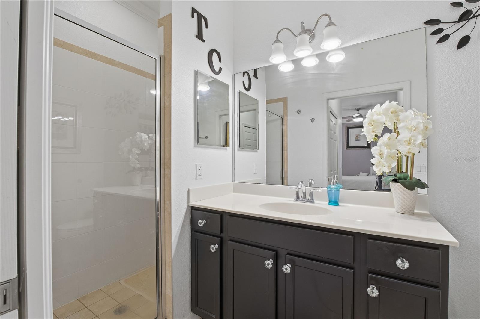 RIVER STRAND - GRAND ESTUARY V - Residential Lease