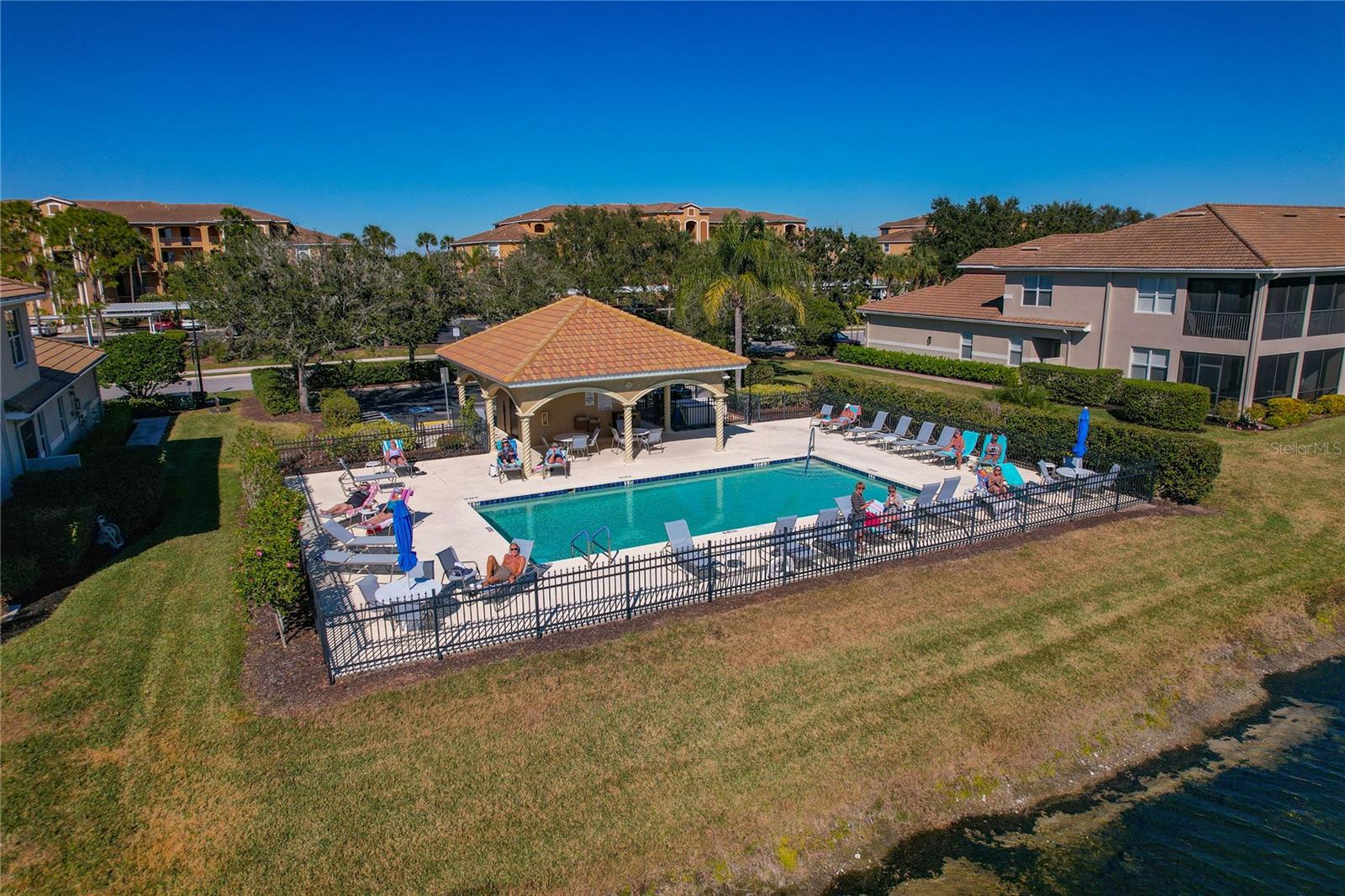 RIVER STRAND - GRAND ESTUARY V - Residential Lease