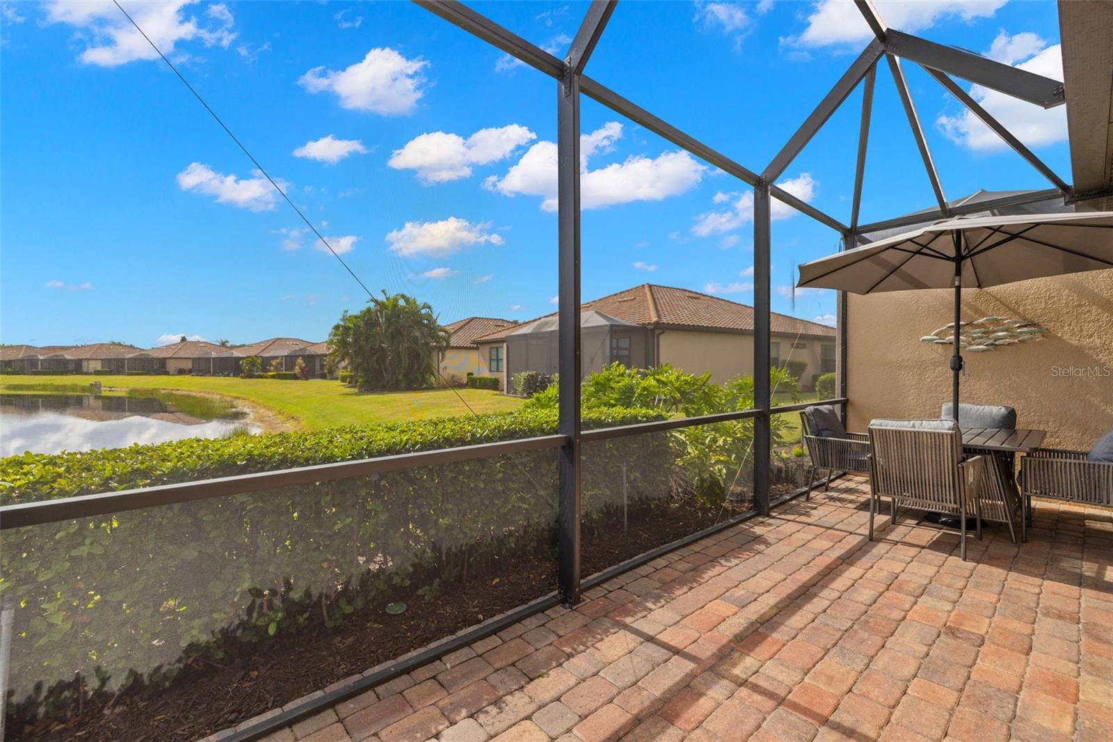 RIVER STRAND - Residential