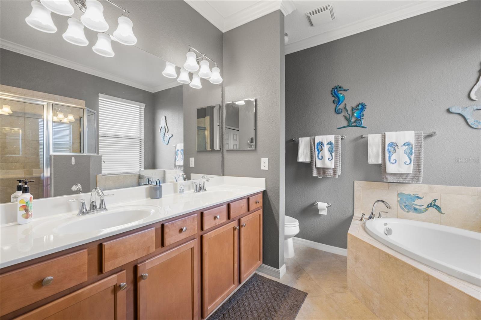 RIVER STRAND - Residential