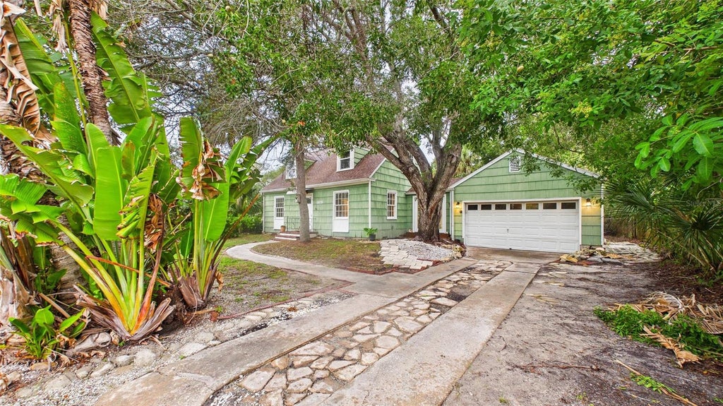Photo of 5879 27th Avenue S, Gulfport, FL 33707 (MLS # TB8544107)