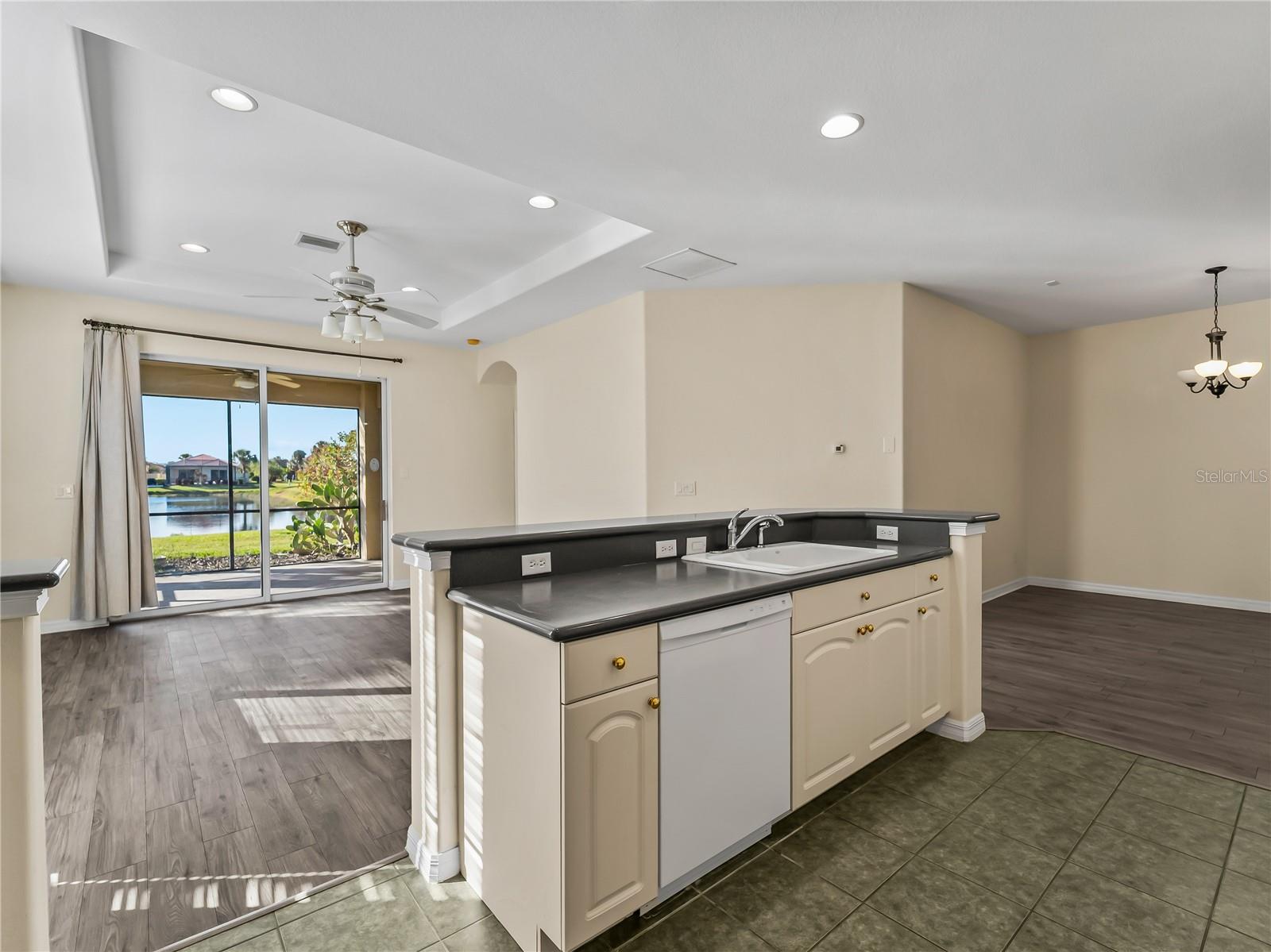 VENETIAN GOLF & RIVER CLUB - Residential