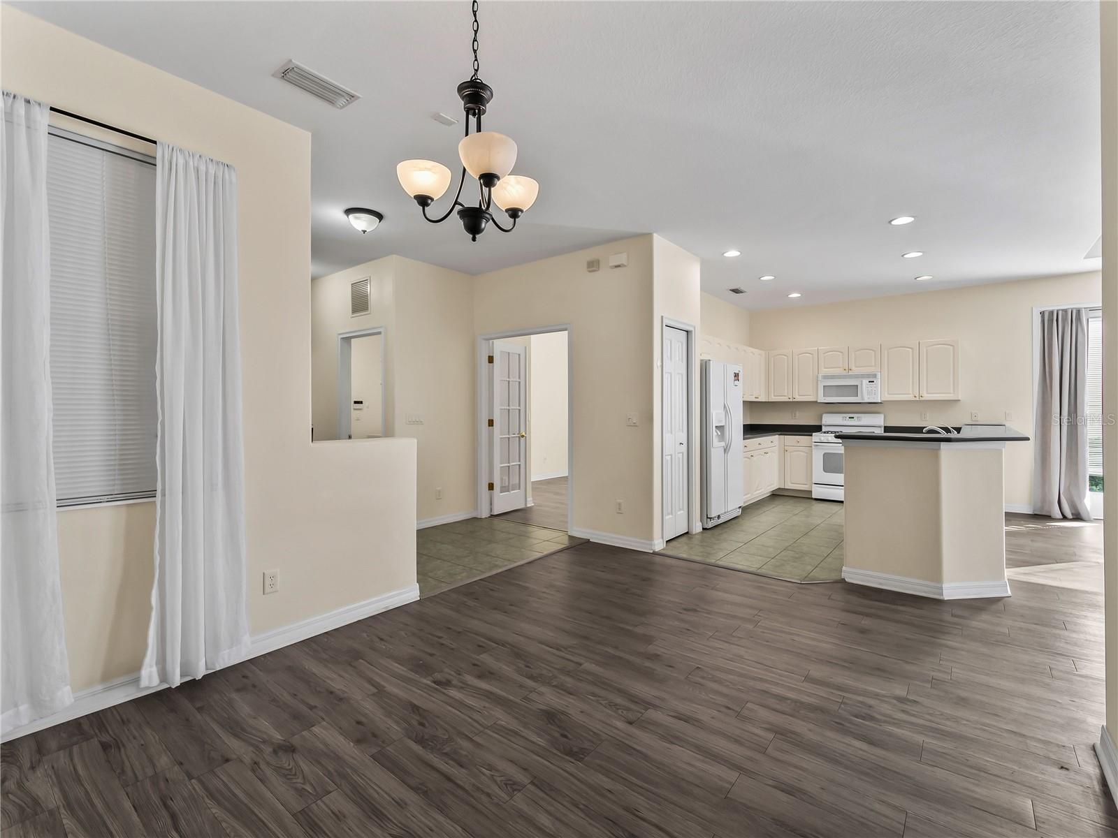 VENETIAN GOLF & RIVER CLUB - Residential