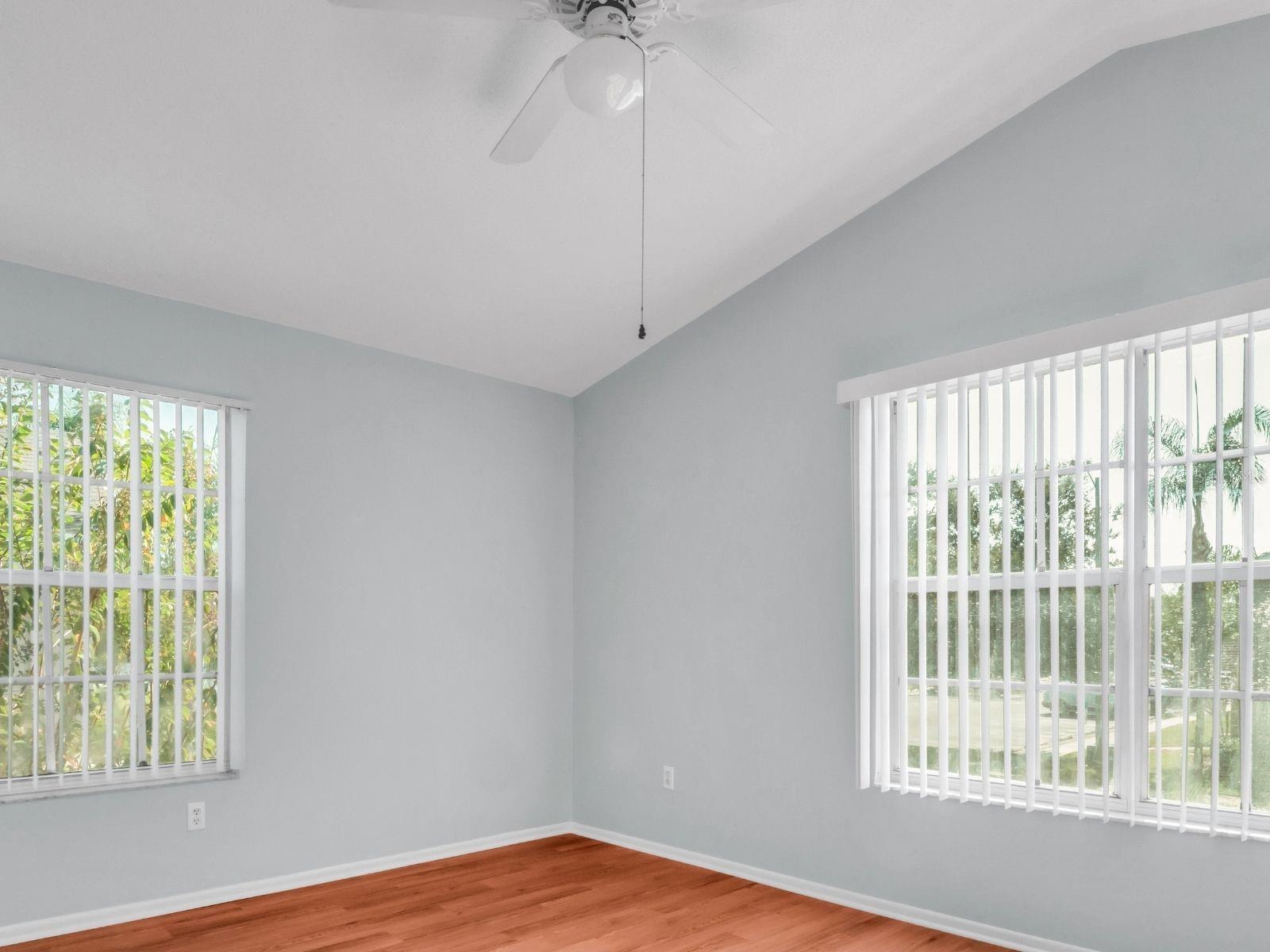 THE TWNHMS AT KENSINGTON PH - Residential