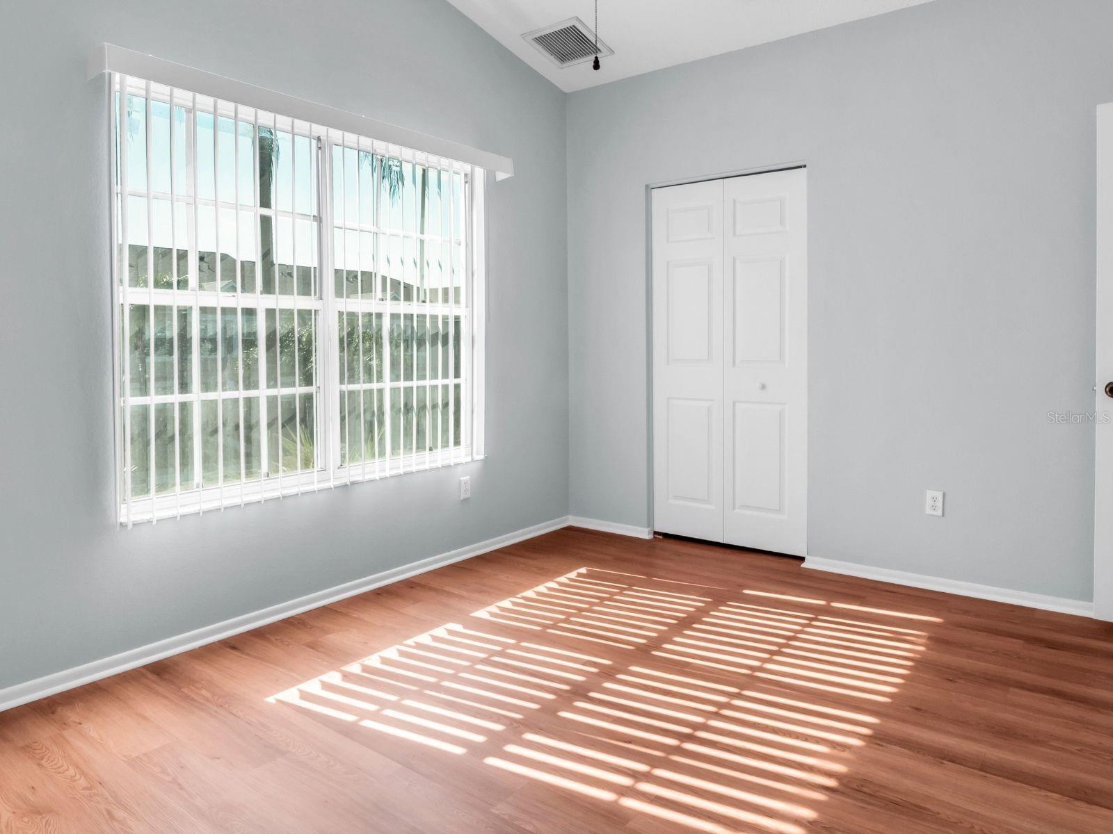 THE TWNHMS AT KENSINGTON PH - Residential