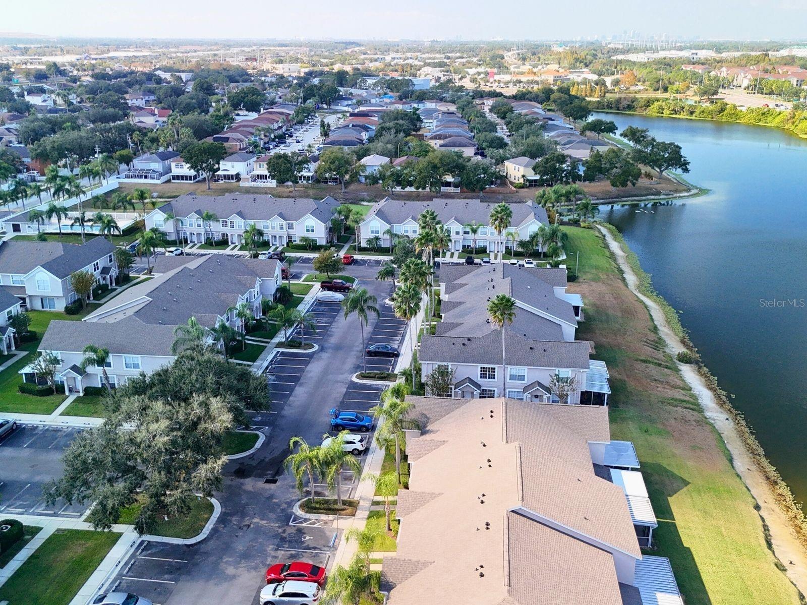 THE TWNHMS AT KENSINGTON PH - Residential