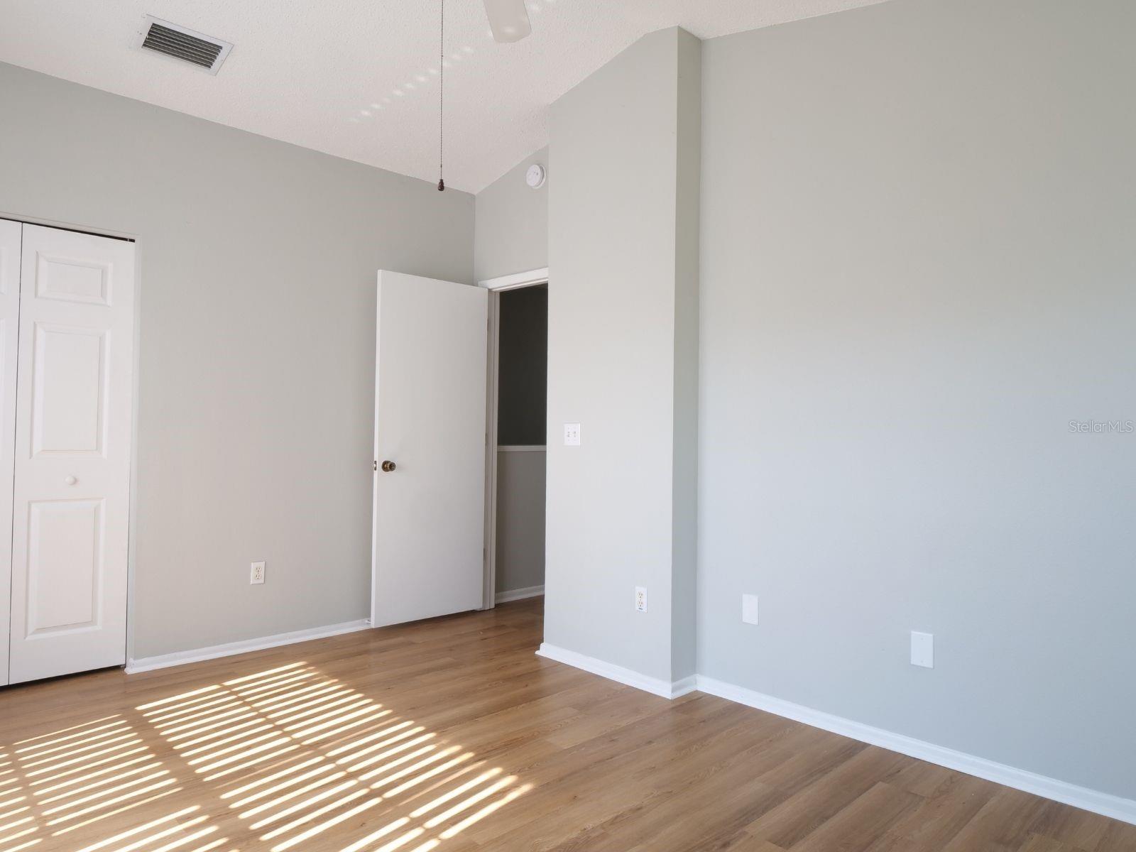 THE TWNHMS AT KENSINGTON PH - Residential