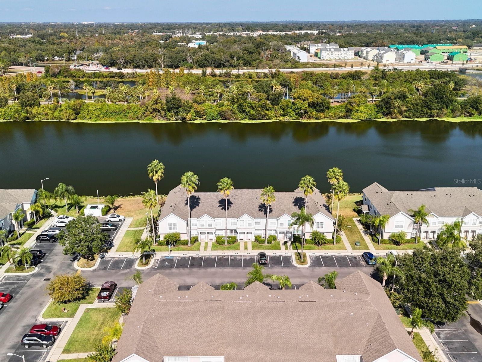 THE TWNHMS AT KENSINGTON PH - Residential