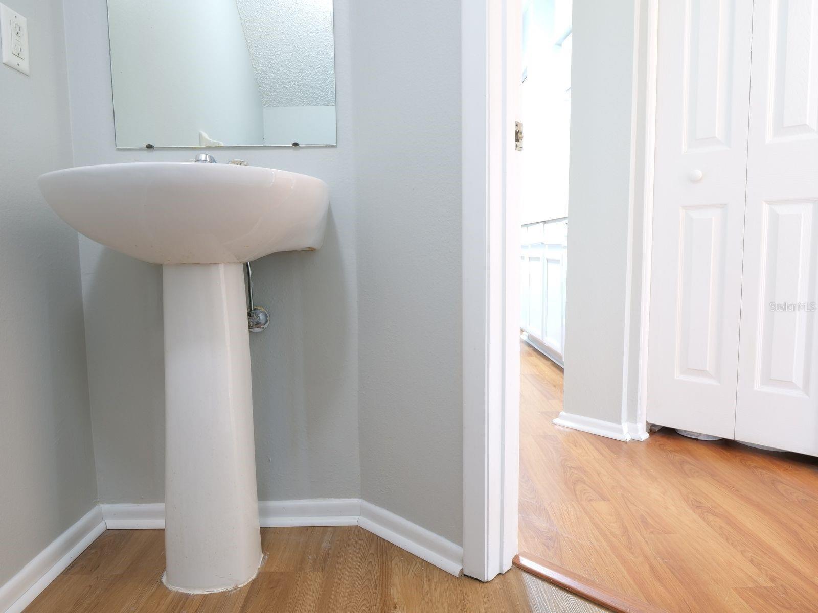 THE TWNHMS AT KENSINGTON PH - Residential