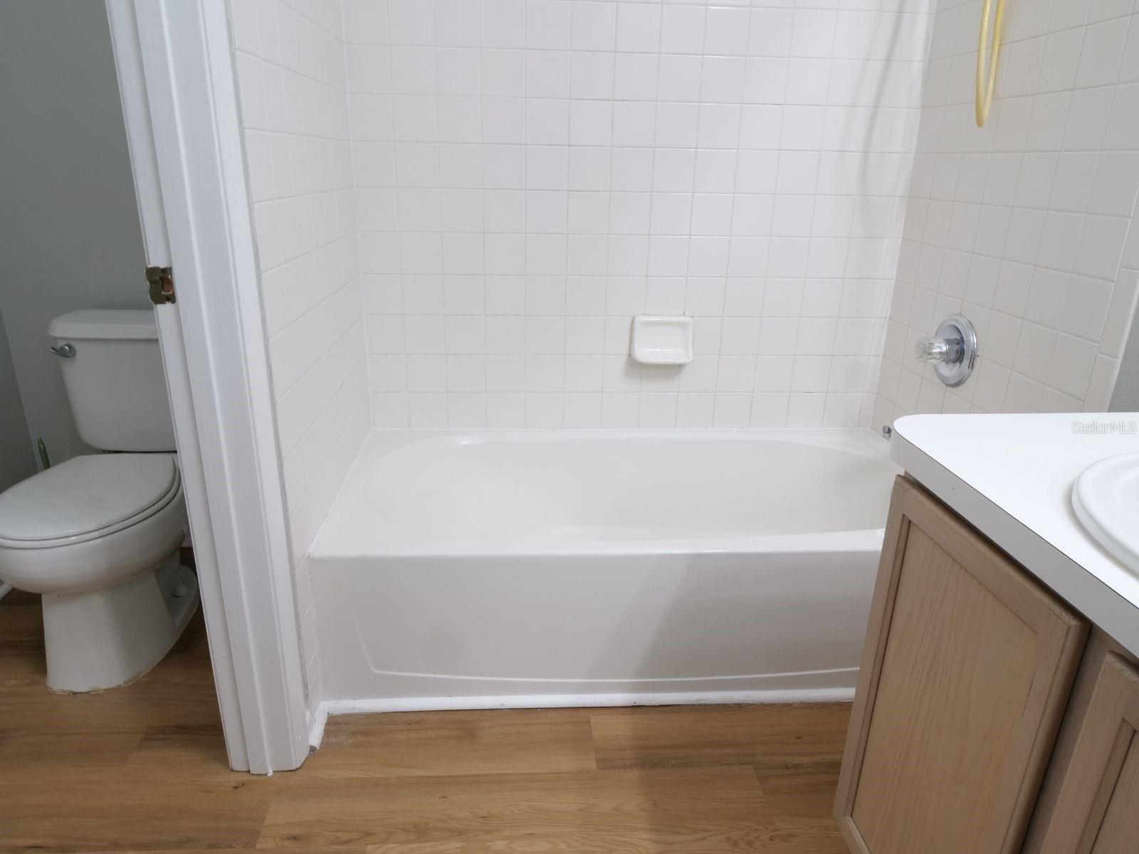 THE TWNHMS AT KENSINGTON PH - Residential