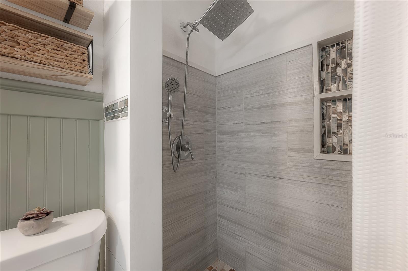 TYRONE - Residential