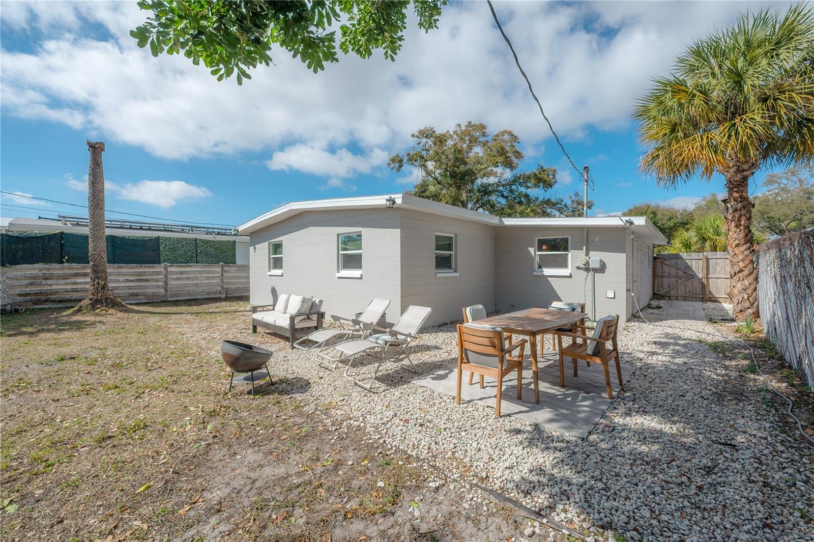 TYRONE - Residential