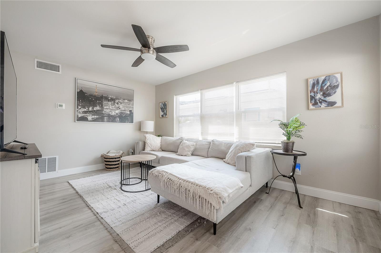 TYRONE - Residential