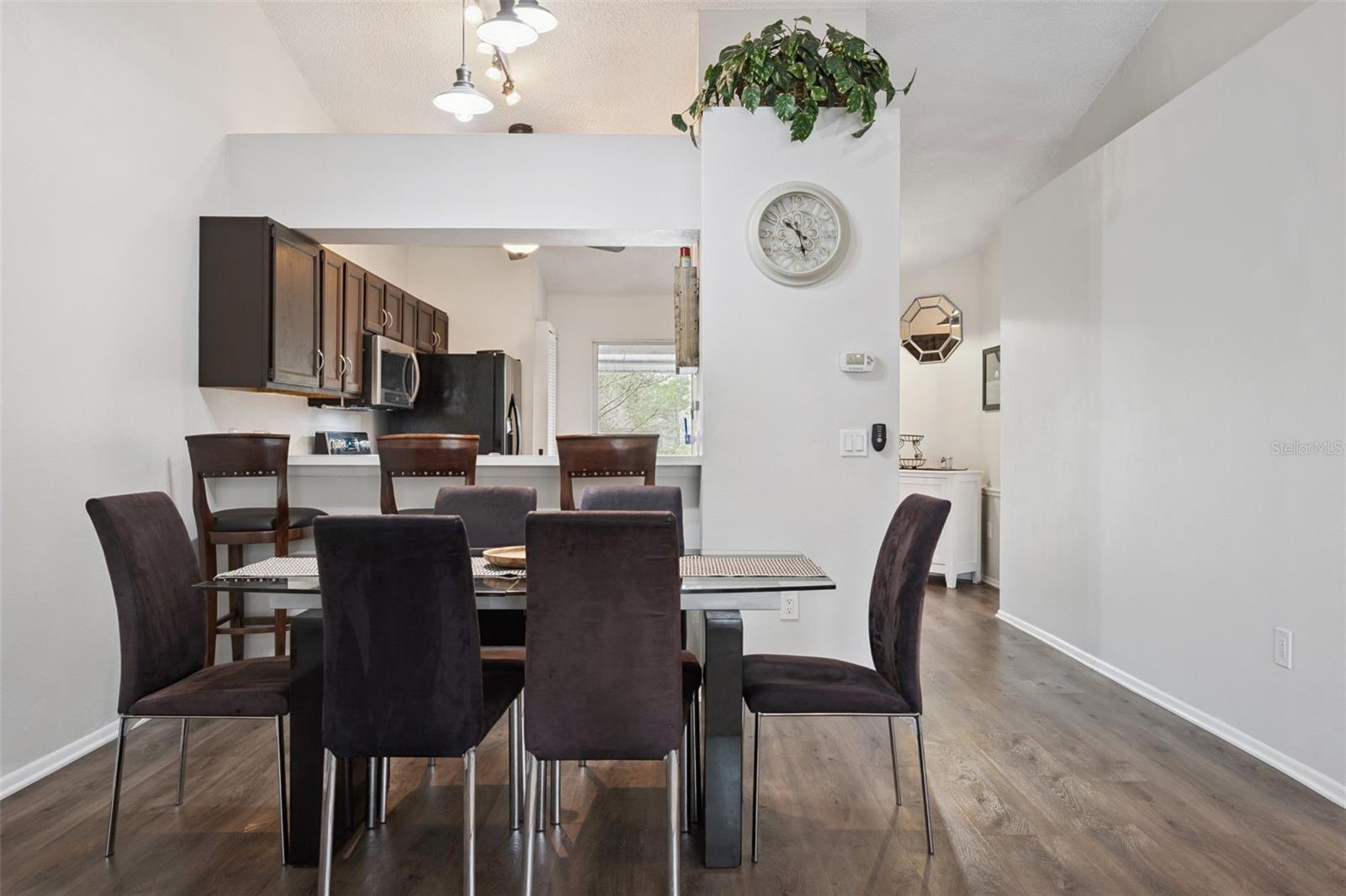 HUNTERS RESERVE A CONDO - Residential