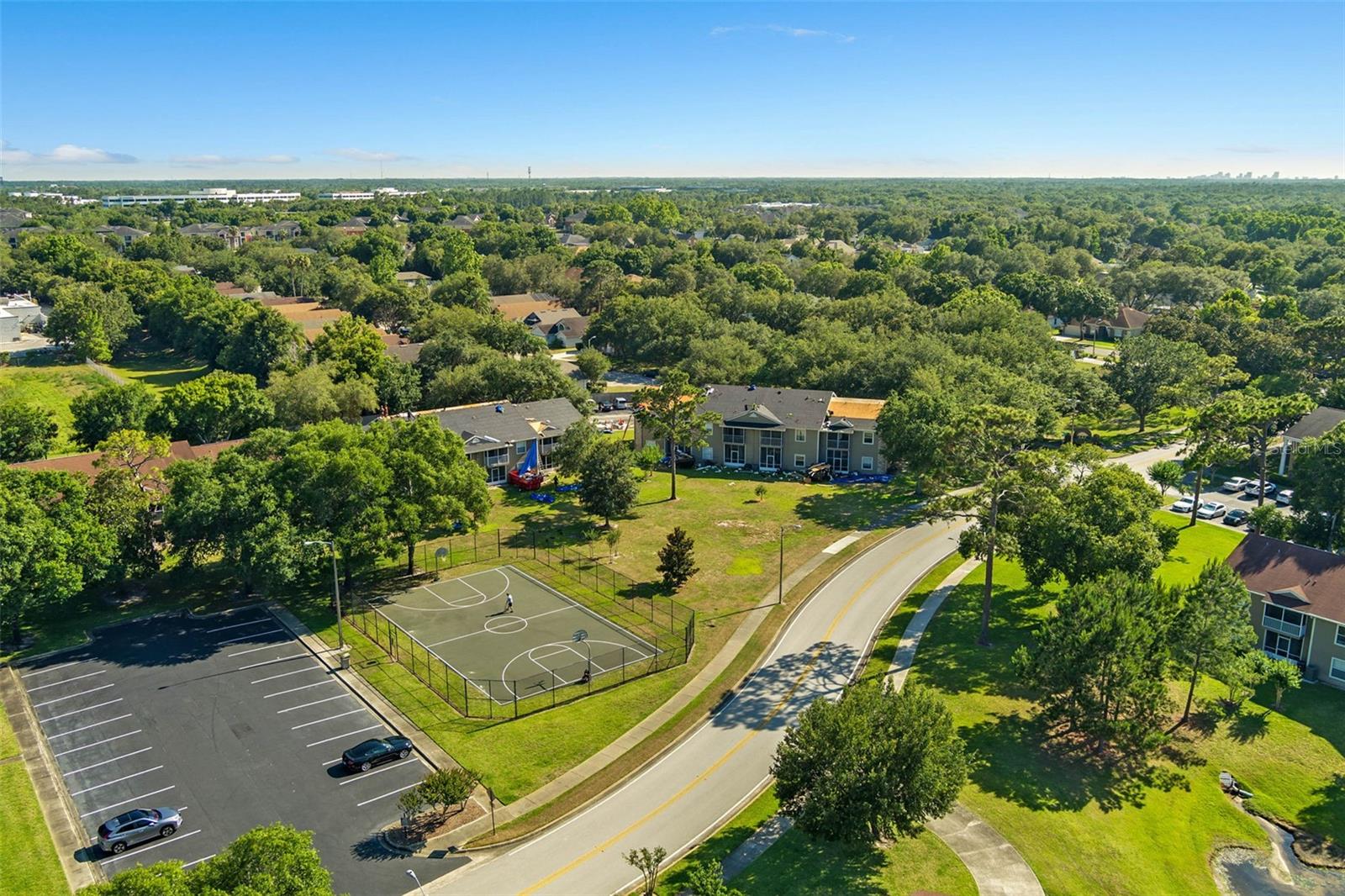 HUNTERS RESERVE A CONDO - Residential