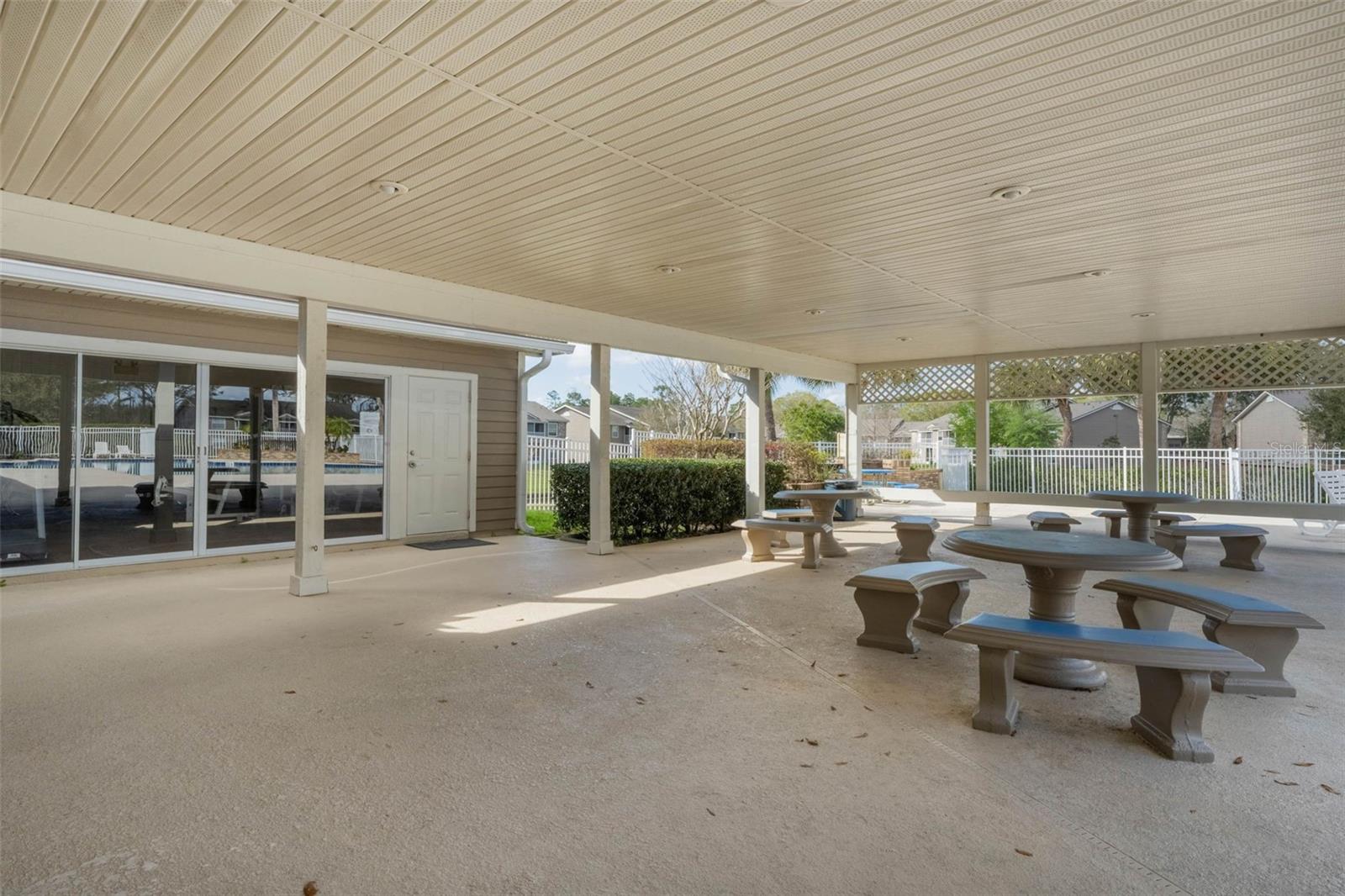 HUNTERS RESERVE A CONDO - Residential