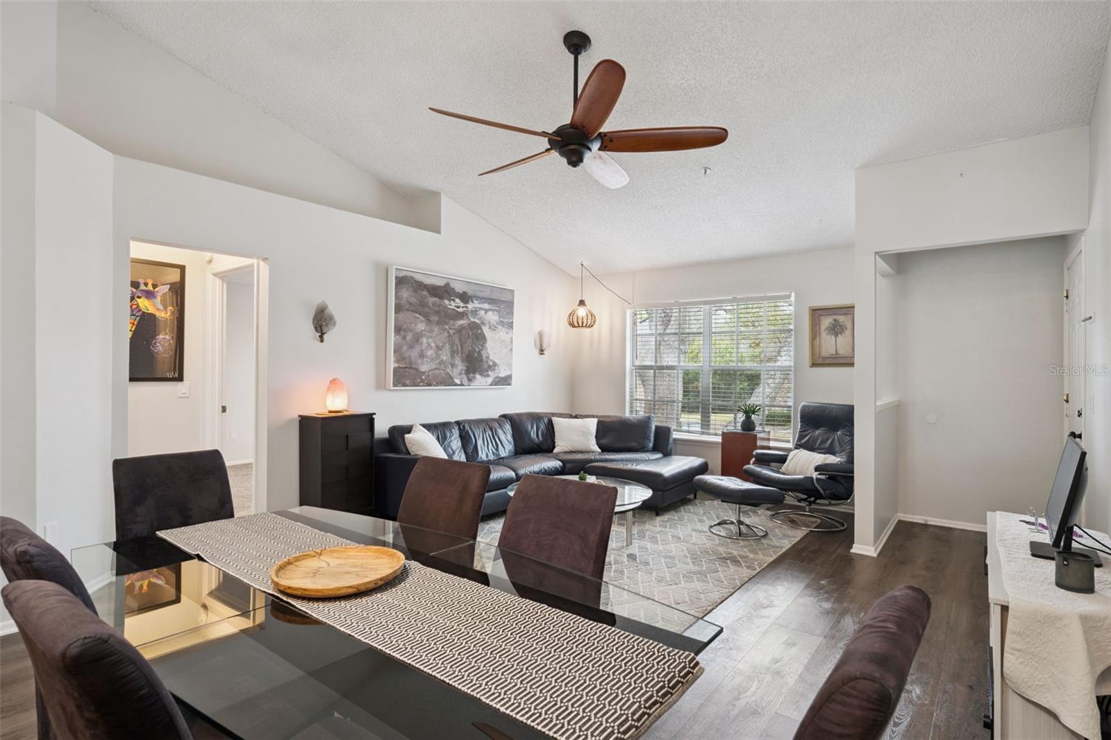 HUNTERS RESERVE A CONDO - Residential