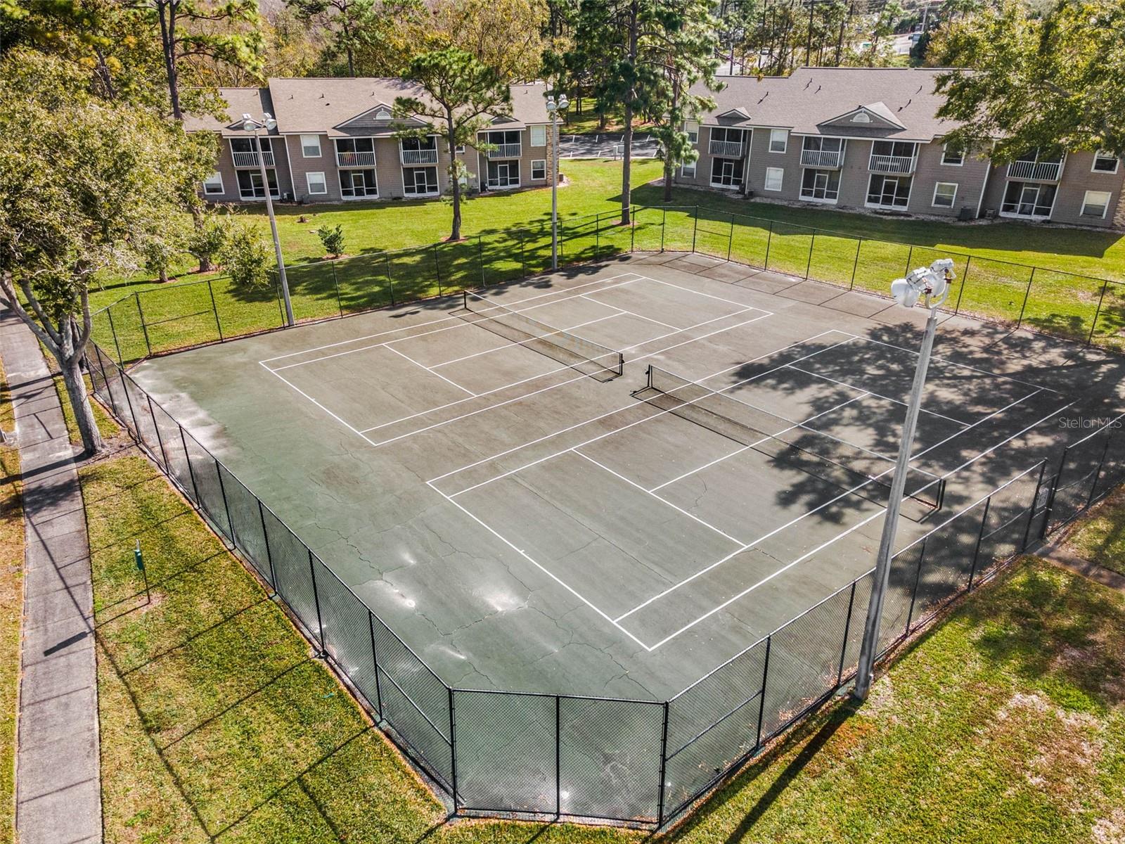 HUNTERS RESERVE A CONDO - Residential