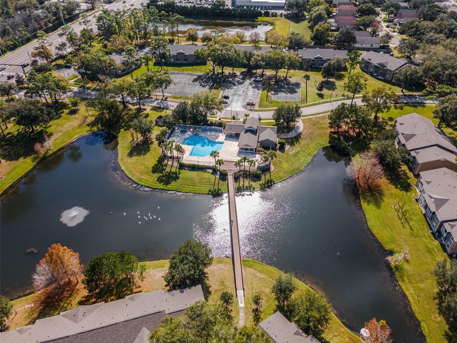 HUNTERS RESERVE A CONDO - Residential