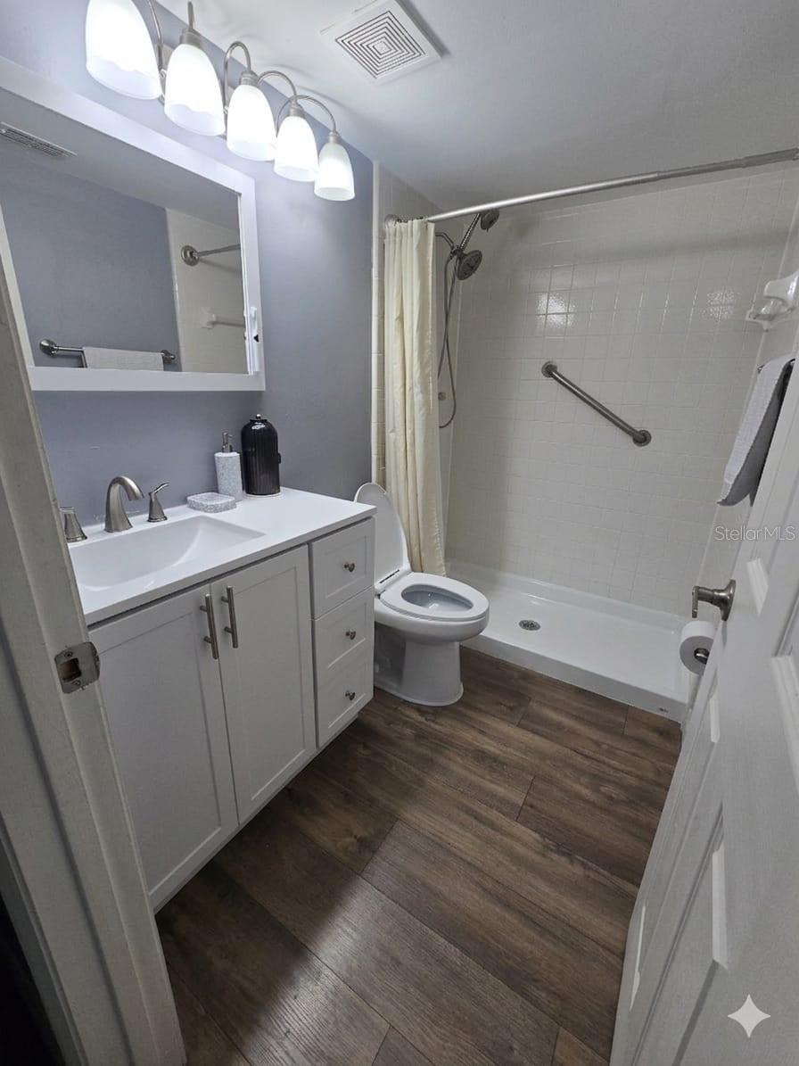 PINE RIDGE CLUB VILLAGE 1 PH 14 BLDG 16 - Residential