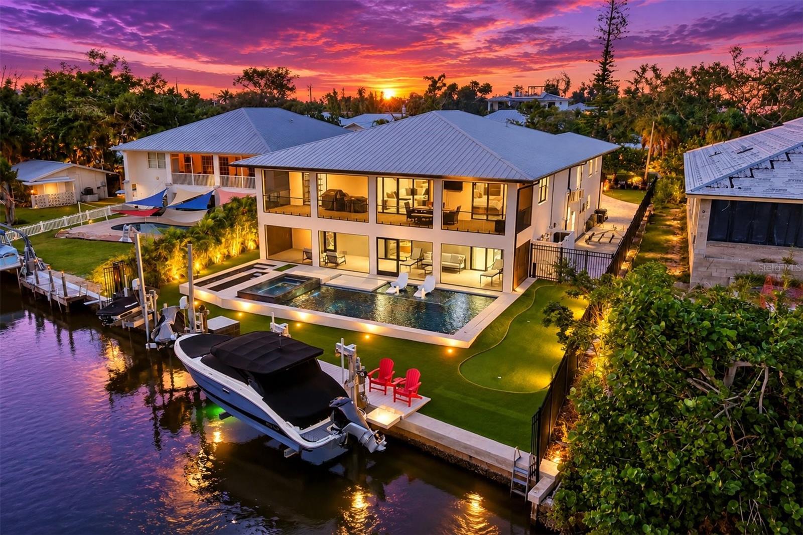 3920 ROBERTS POINT ROAD, SARASOTA, FL, 34242 2 3920 ROBERTS POINT ROAD