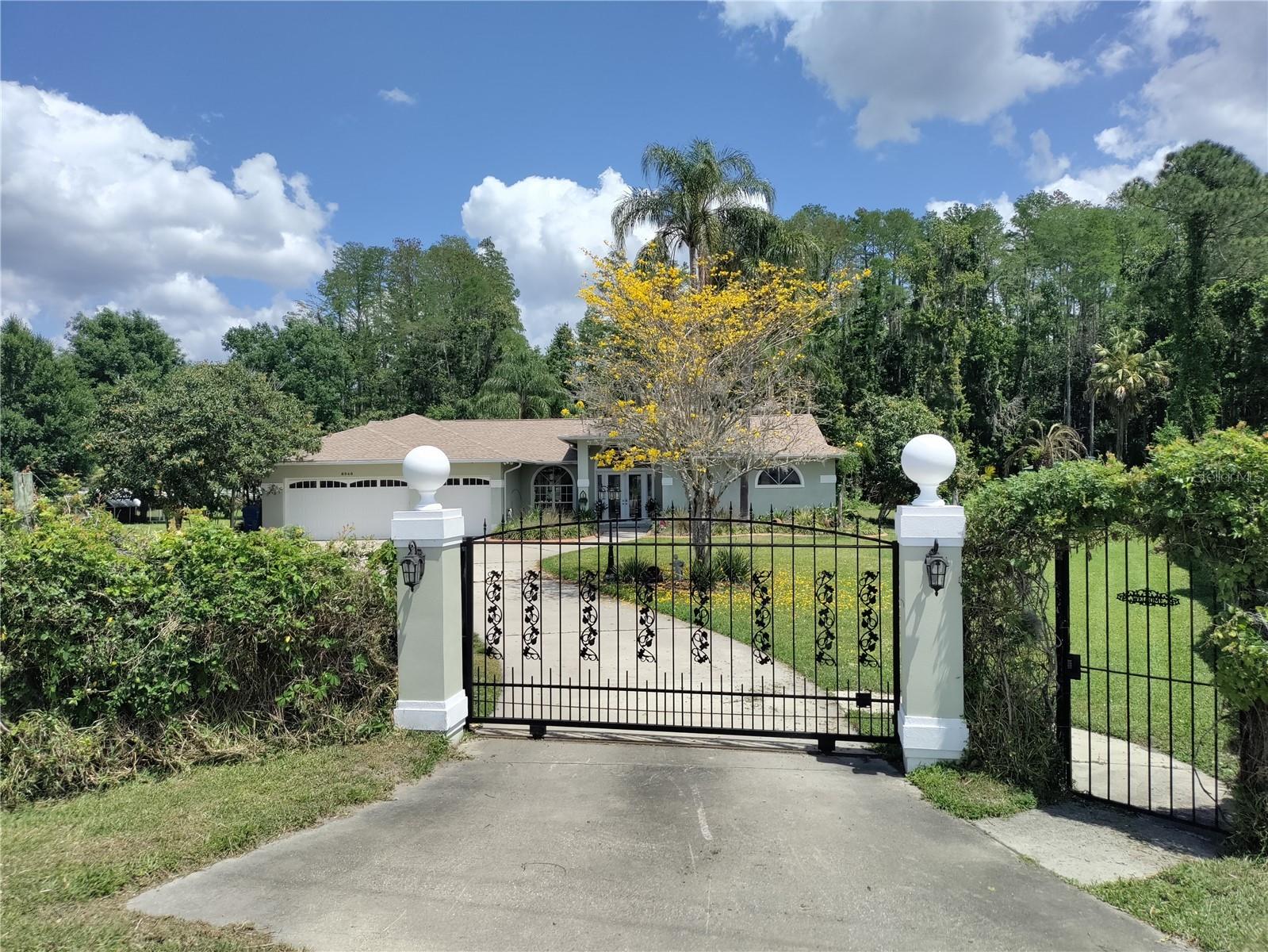 8946 OLD PASCO ROAD
