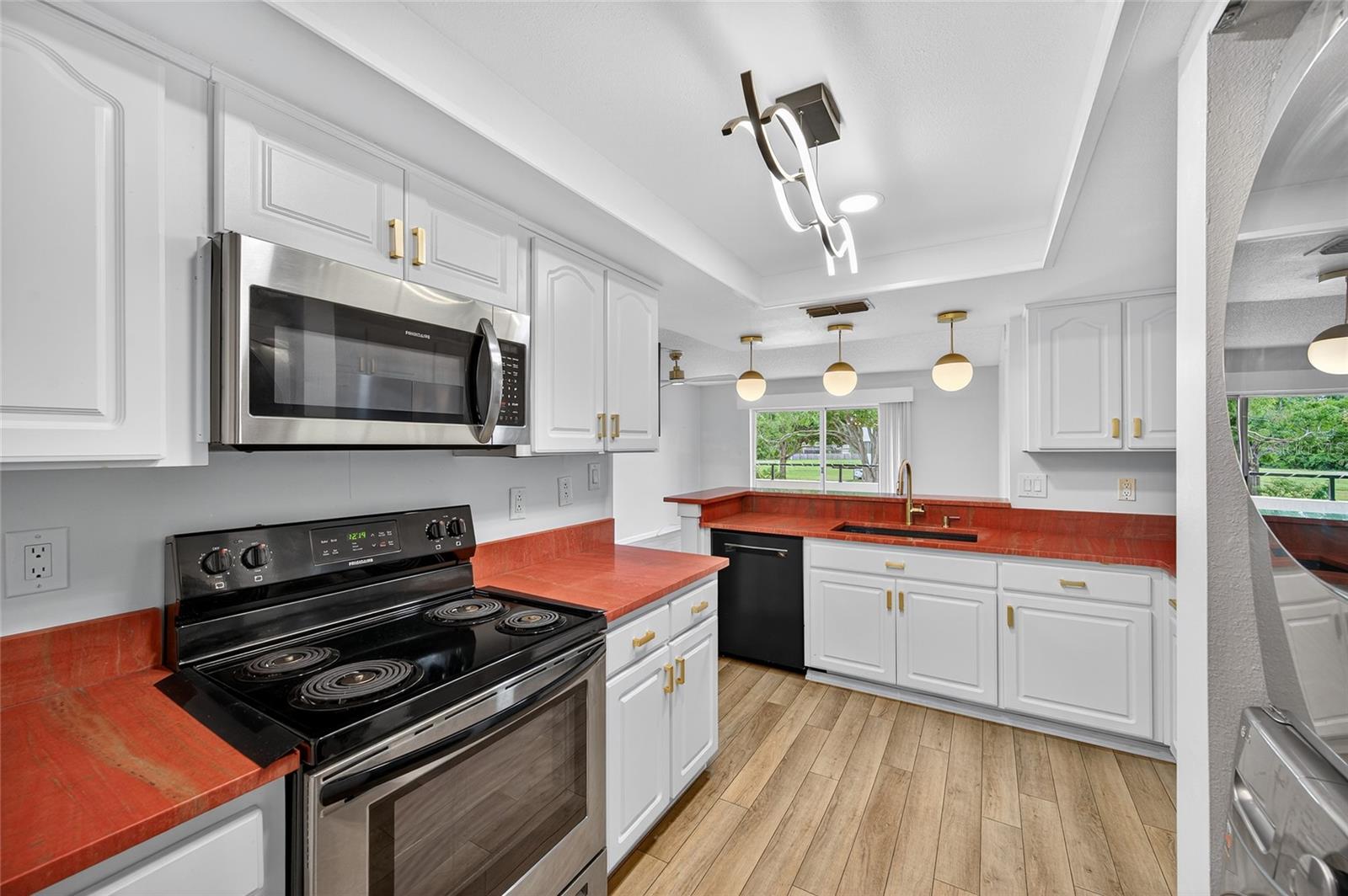 INVERNESS CONDO - Residential