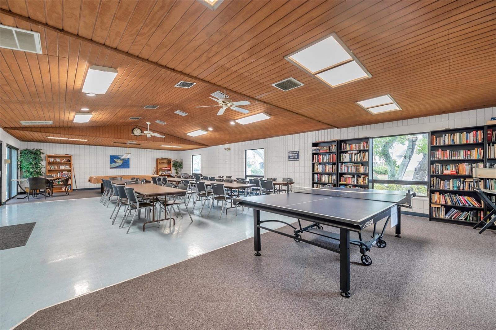 INVERNESS CONDO - Residential