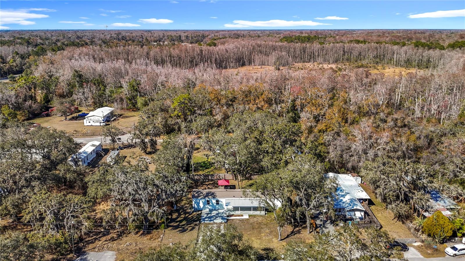 MOON LAKE ESTATES - Residential