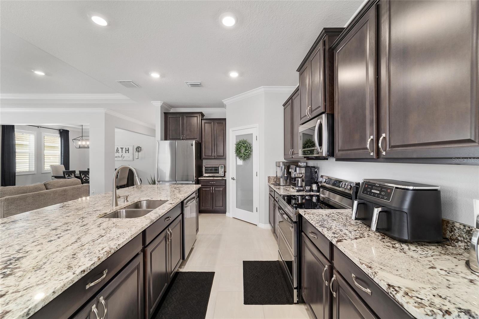 BROOKHAVEN - Residential