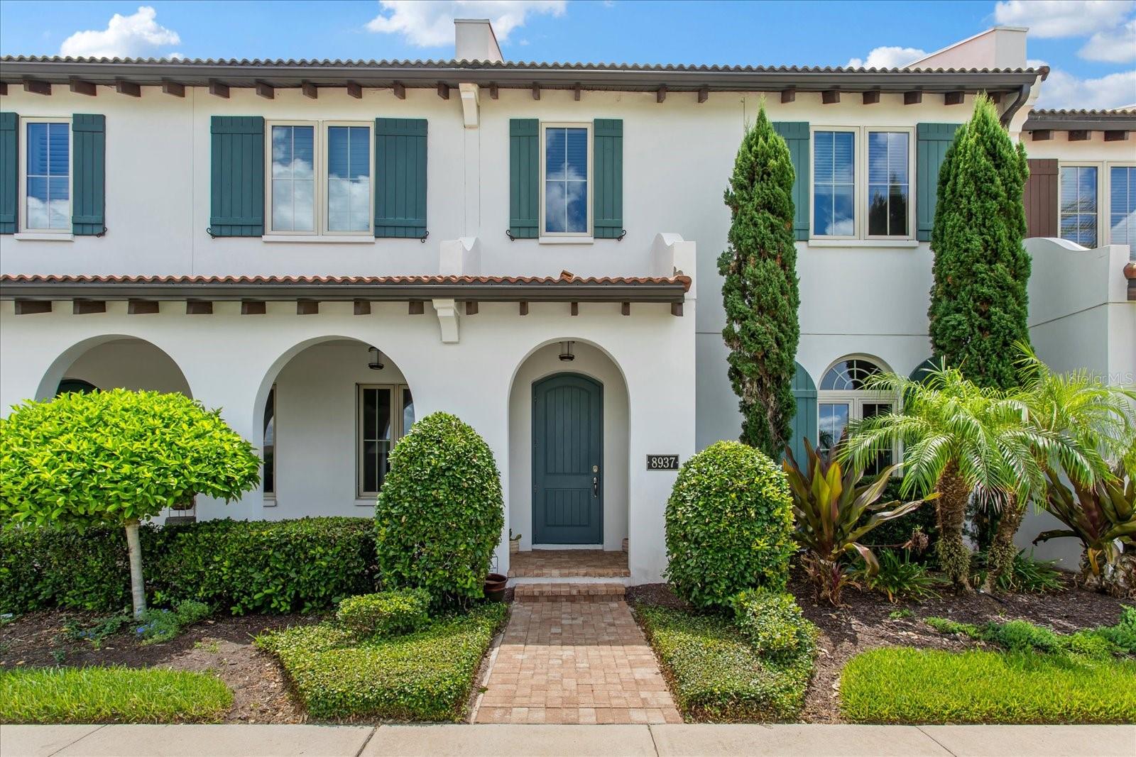 8937 LAKESHORE POINTE DRIVE