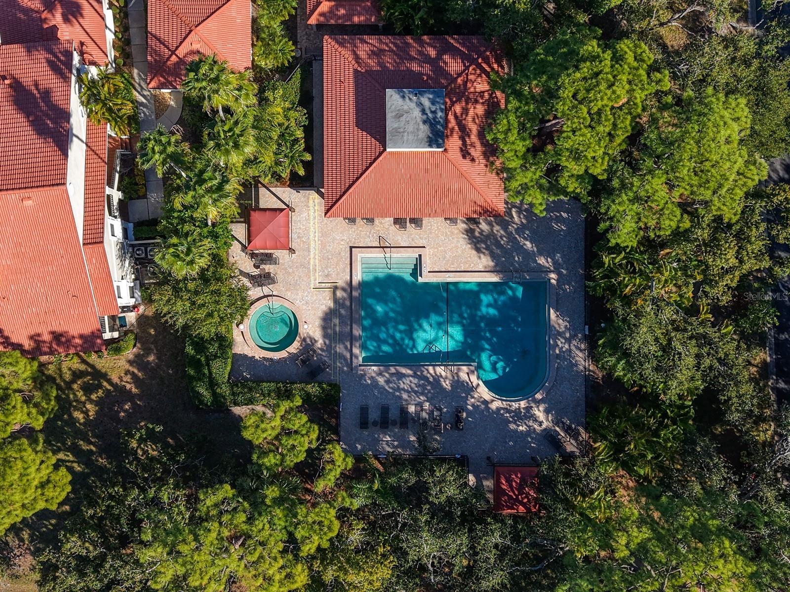 FAIRWAY WOODS - Residential