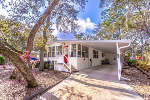 A home in LAKE MARY