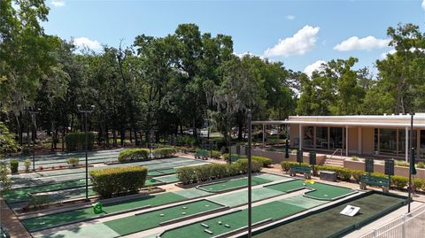 A home in LAKE MARY