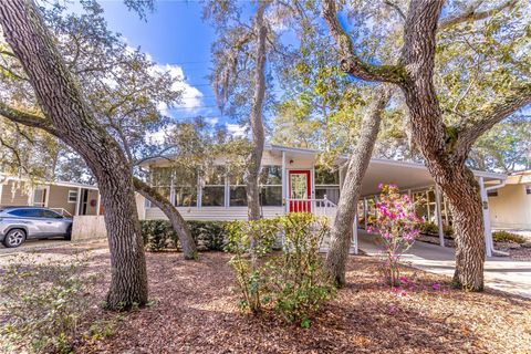 A home in LAKE MARY