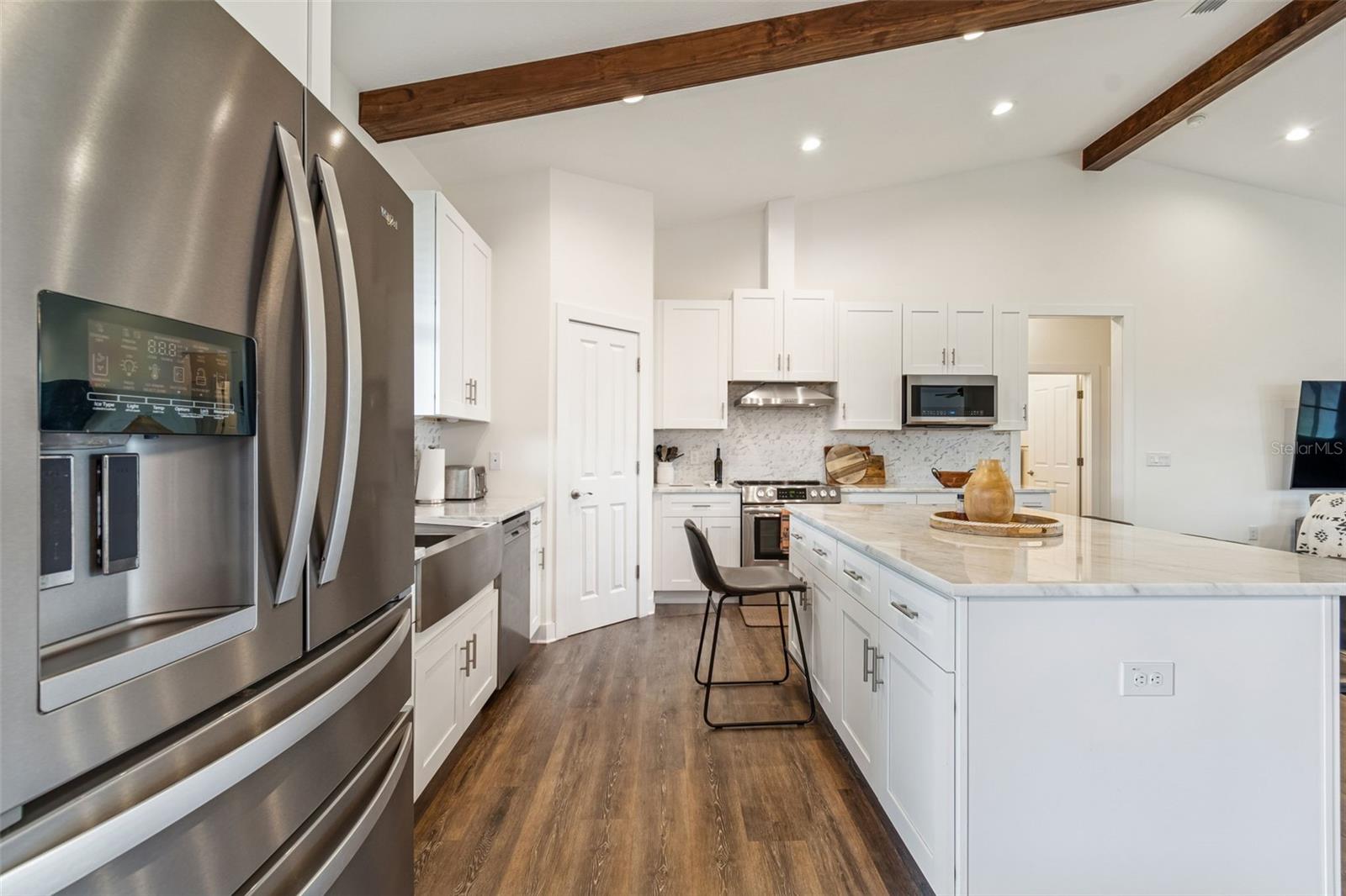 DORMANY COUNTRY ESTATES - Residential