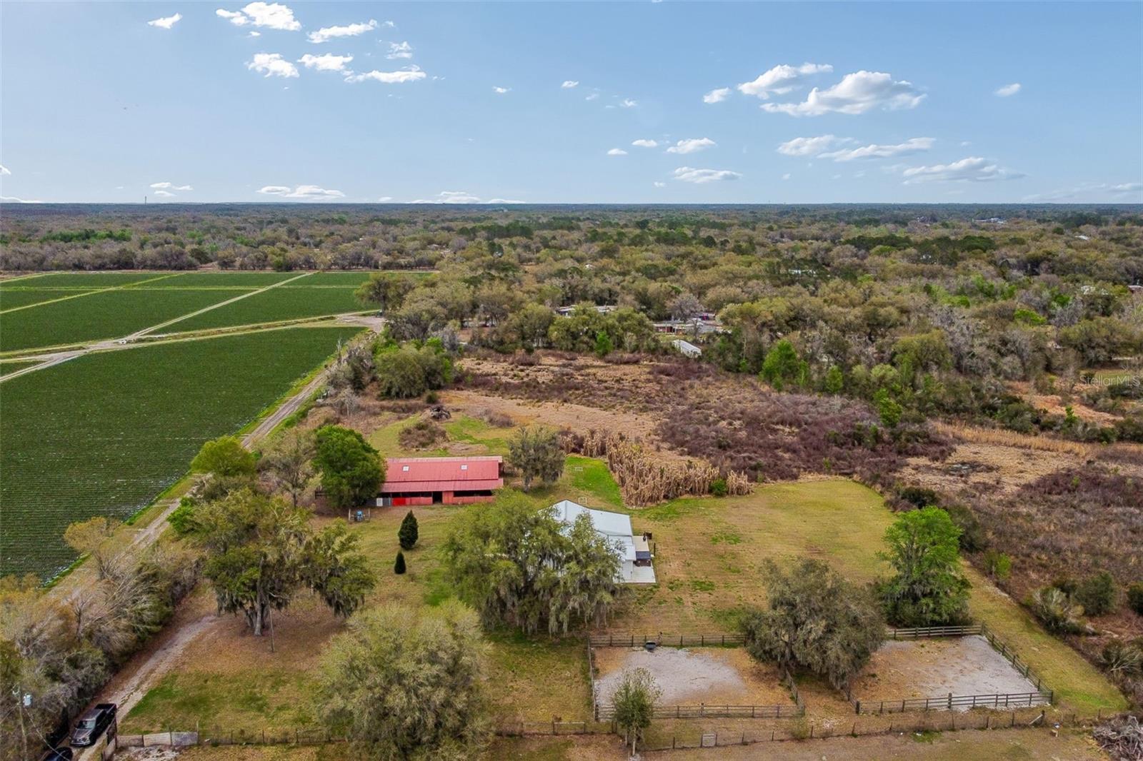 DORMANY COUNTRY ESTATES - Residential