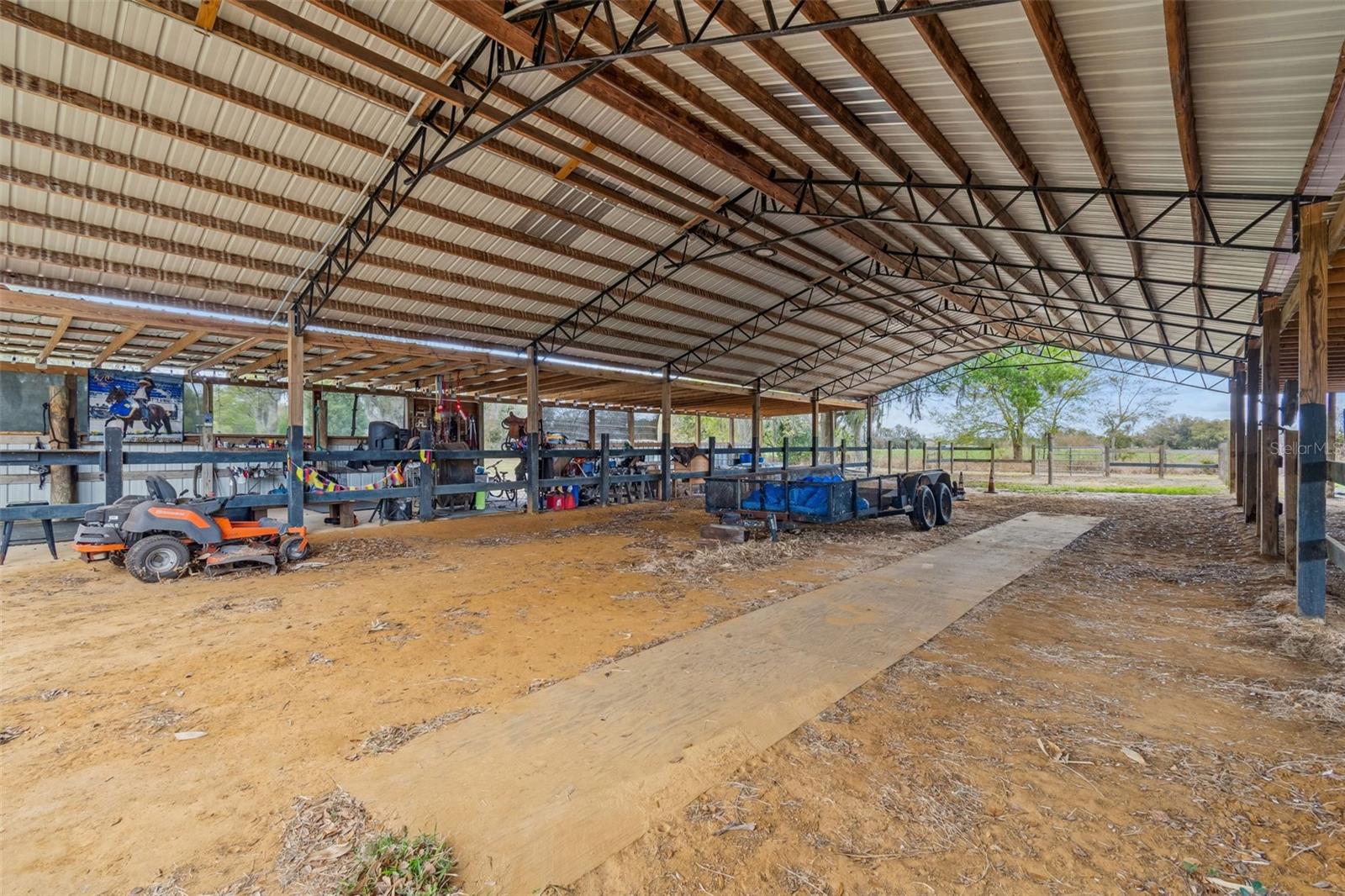 DORMANY COUNTRY ESTATES - Residential