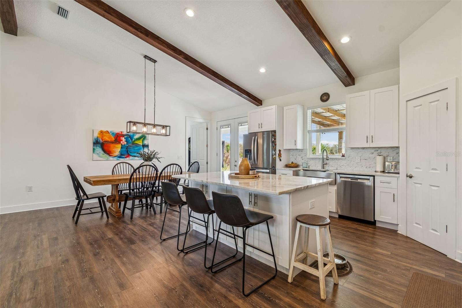 DORMANY COUNTRY ESTATES - Residential