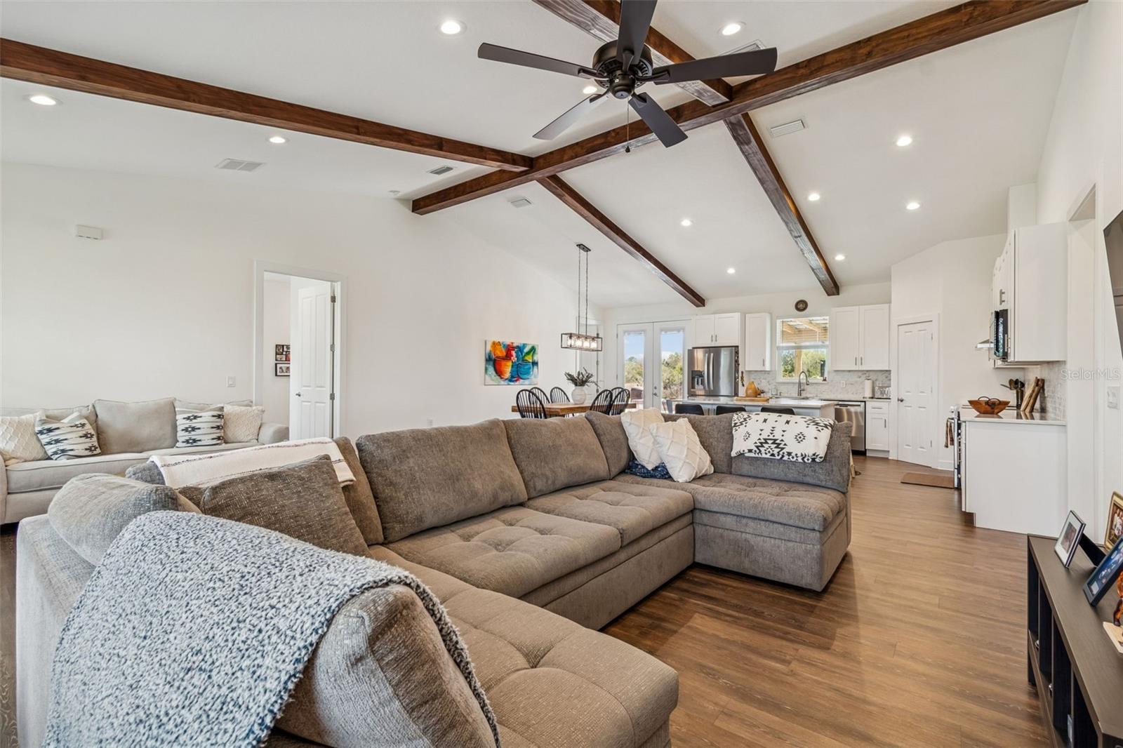 DORMANY COUNTRY ESTATES - Residential